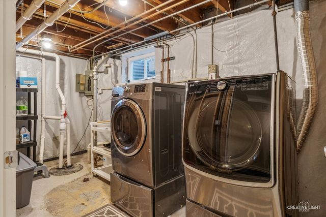 572 Glendale Avenue, Glen Ellyn, IL 60137