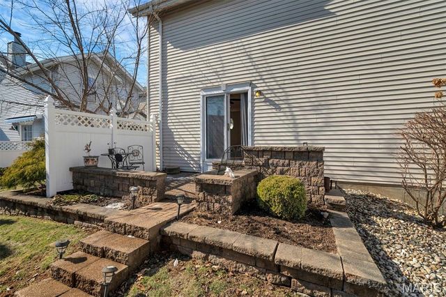 5849 Prince George Court, St Louis, MO 63139