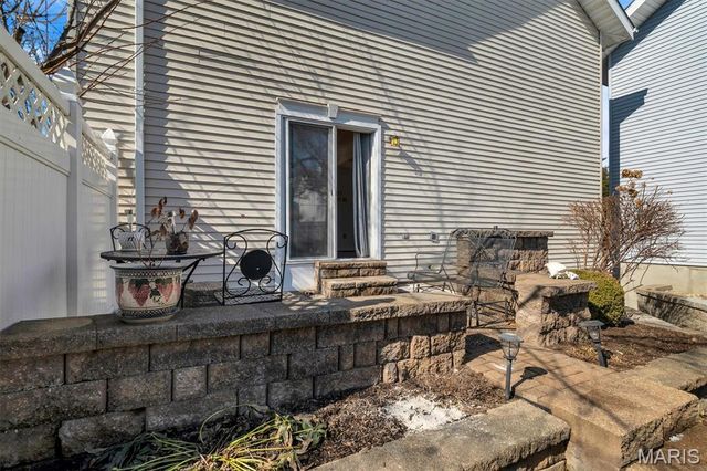 5849 Prince George Court, St Louis, MO 63139