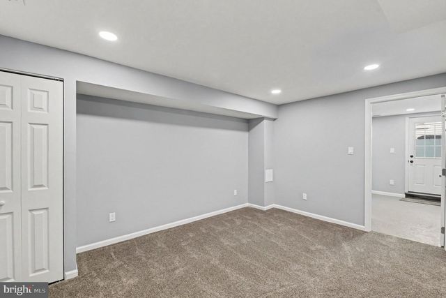 16 FIR DR, Baltimore, MD 21220