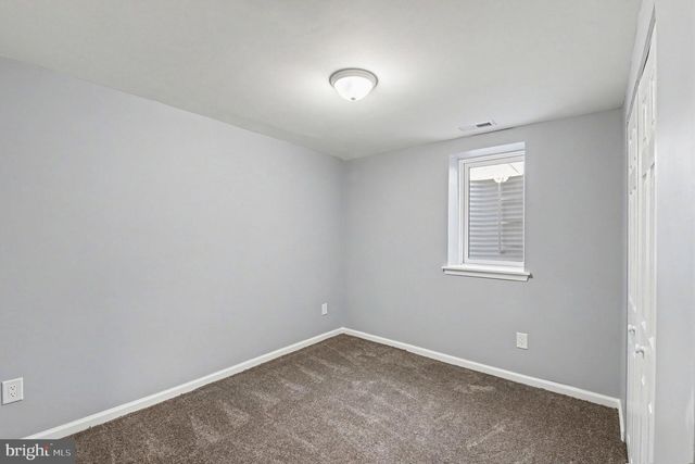 16 FIR DR, Baltimore, MD 21220