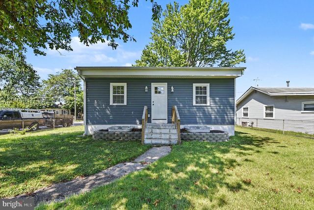 16 FIR DR, Baltimore, MD 21220