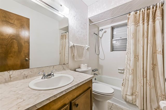 1426 Scott Street, La Marque, TX 77568