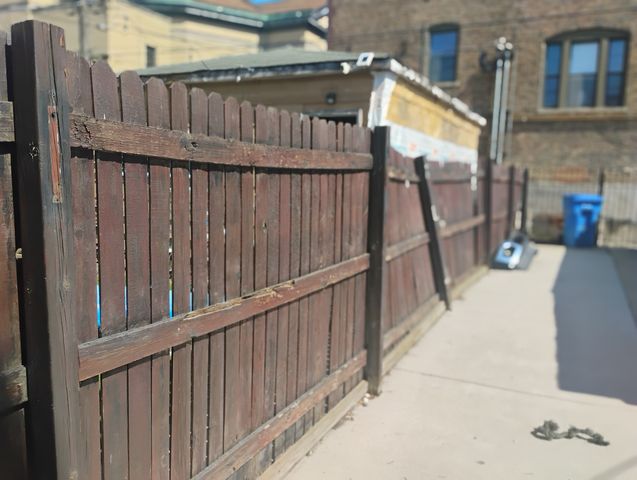 2441 N Hamlin Avenue, Chicago, IL 60647