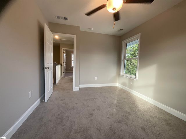 1306 W Bramlett Road, Greenville, SC 29611