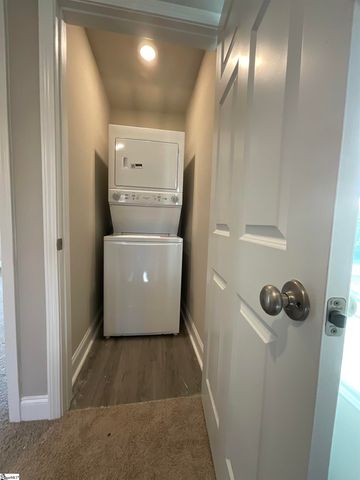 1306 W Bramlett Road, Greenville, SC 29611