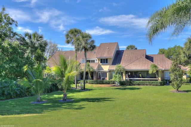 2624 Muirfield Court, Wellington, FL 33414