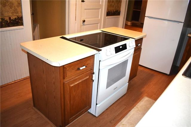 2922 Angelique Street, St Joseph, MO 64501