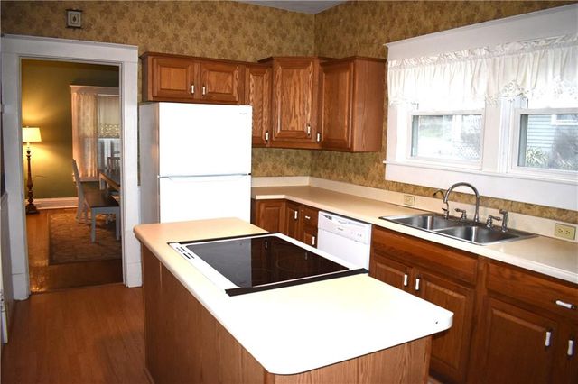 2922 Angelique Street, St Joseph, MO 64501