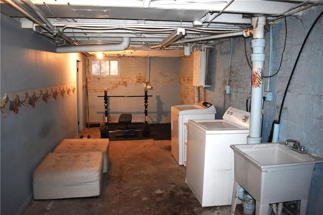 2922 Angelique Street, St Joseph, MO 64501