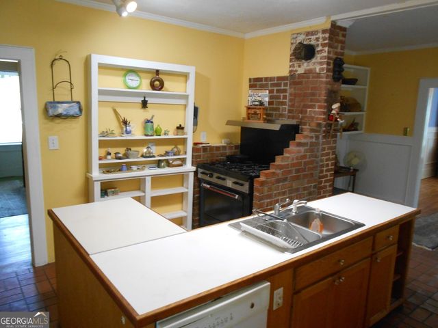 379 Warwoman Road, Clayton, GA 30525