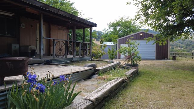 39569 Clover Lane, Yokuts Valley, CA 93675