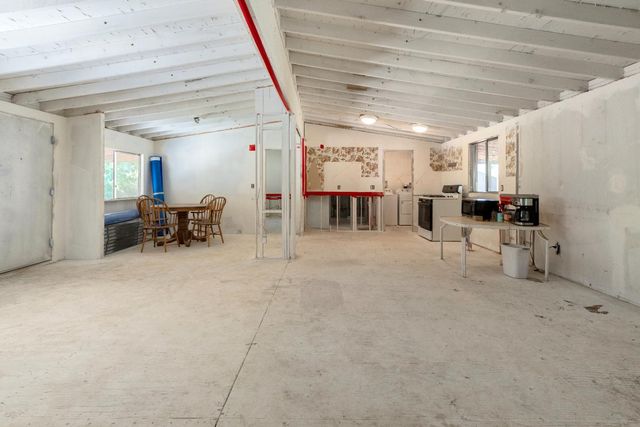 39569 Clover Lane, Yokuts Valley, CA 93675