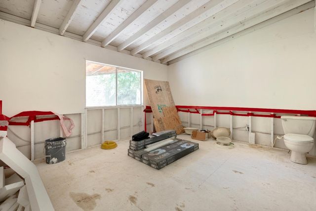 39569 Clover Lane, Yokuts Valley, CA 93675