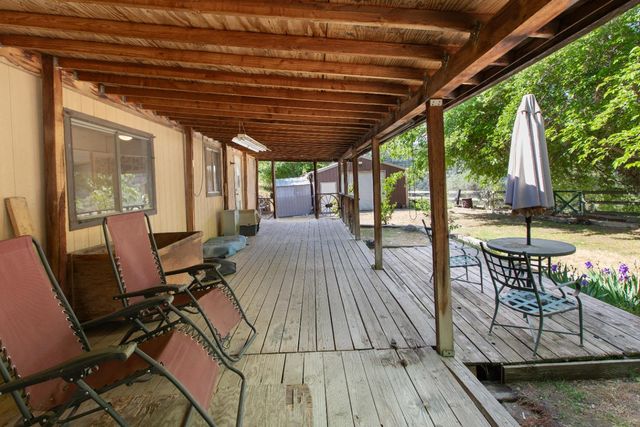 39569 Clover Lane, Yokuts Valley, CA 93675