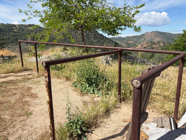 39569 Clover Lane, Yokuts Valley, CA 93675