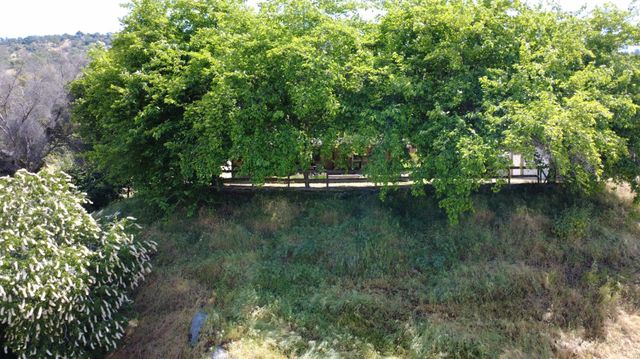 39569 Clover Lane, Yokuts Valley, CA 93675