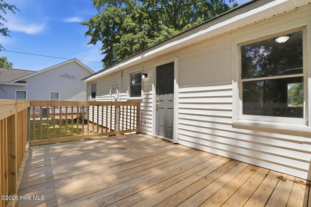 810 W Country Club Drive, Tarboro, NC 27886