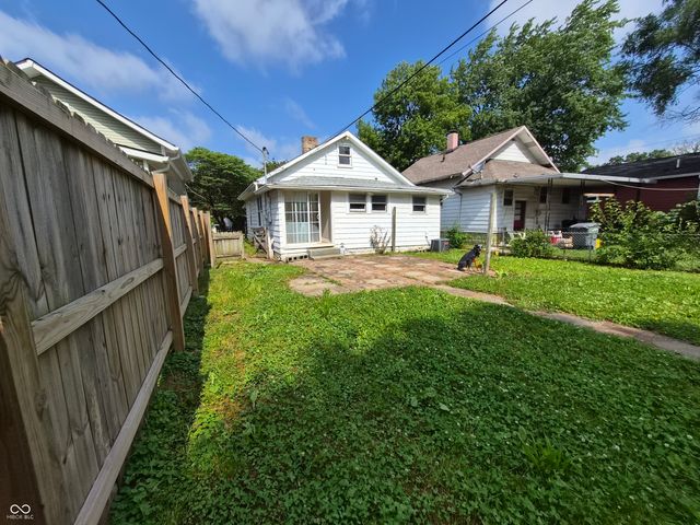 925 N Somerset Avenue, Indianapolis, IN 46222