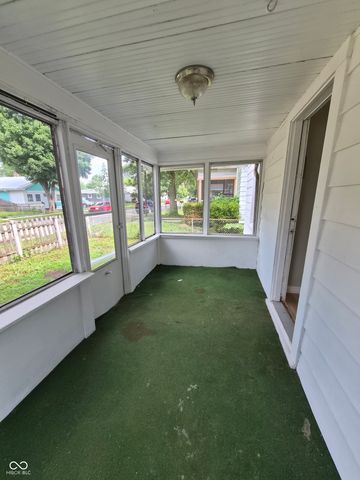925 N Somerset Avenue, Indianapolis, IN 46222
