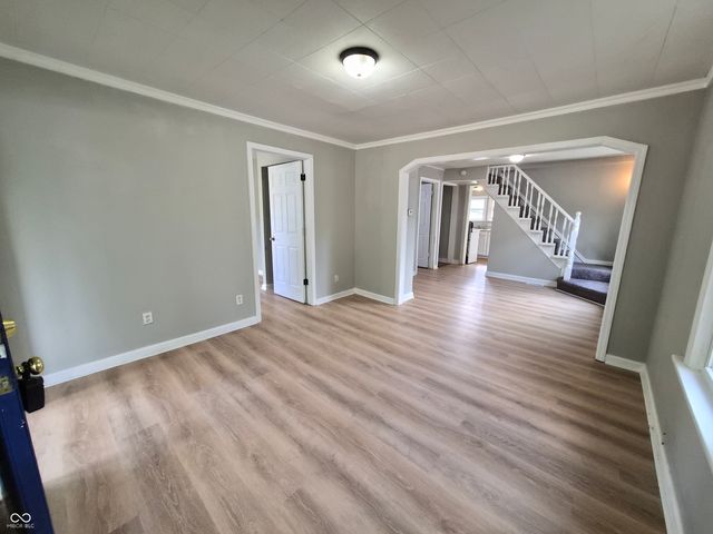 925 N Somerset Avenue, Indianapolis, IN 46222
