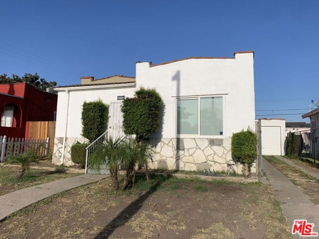 6055 7th Avenue, Los Angeles, CA 90043