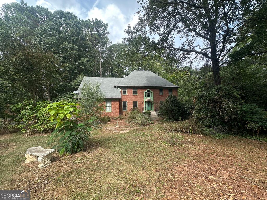 5820 Wyndemere Lane, Stone Mountain, GA 30087 — exterior