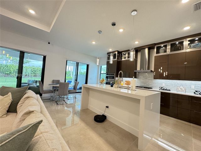 5444 SW Saint Armands Way, Westlake, FL 33470