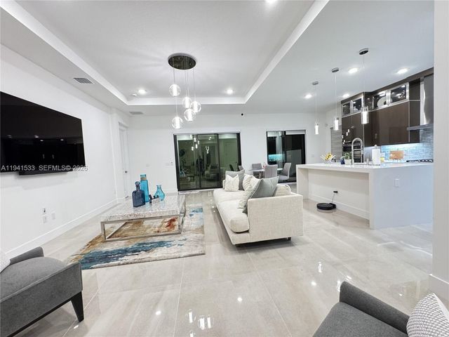 5444 SW Saint Armands Way, Westlake, FL 33470