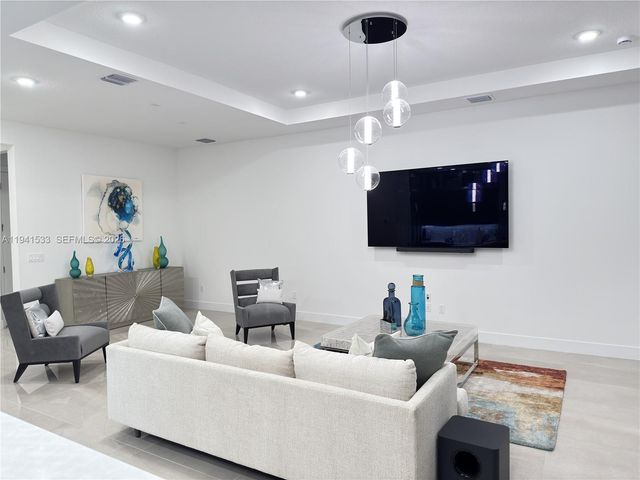 5444 SW Saint Armands Way, Westlake, FL 33470