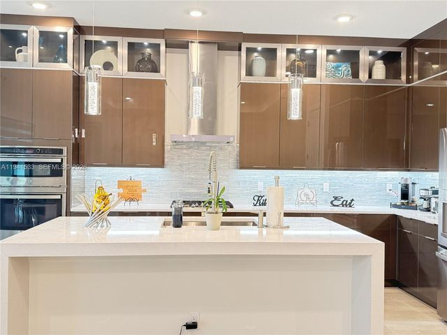 5444 SW Saint Armands Way, Westlake, FL 33470