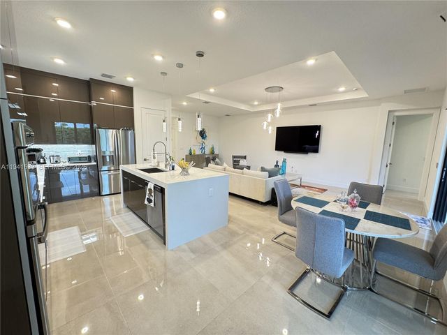 5444 SW Saint Armands Way, Westlake, FL 33470