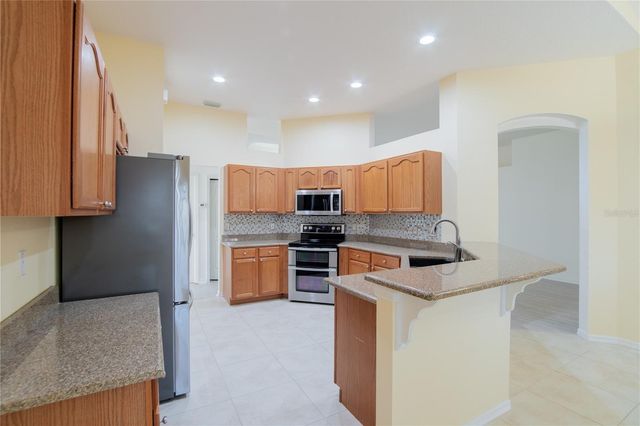 4810 WATER LARK WAY, Valrico, FL 33596