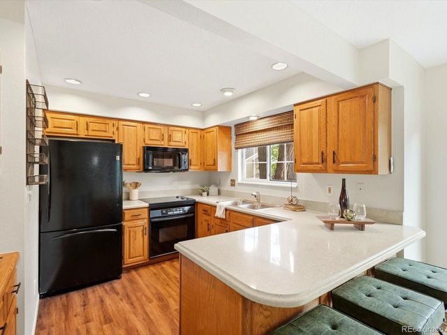 1818 S Quebec Way 9-7, Denver, CO 80231