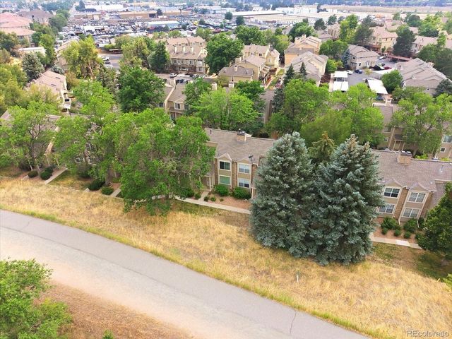 1818 S Quebec Way 9-7, Denver, CO 80231