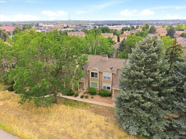 1818 S Quebec Way 9-7, Denver, CO 80231