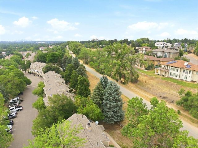1818 S Quebec Way 9-7, Denver, CO 80231