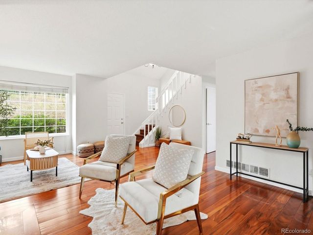 1818 S Quebec Way 9-7, Denver, CO 80231