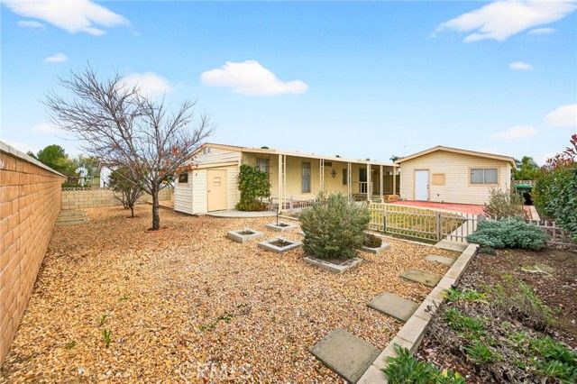 1599 Brentwood, Hemet, CA 92545