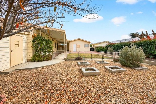 1599 Brentwood, Hemet, CA 92545