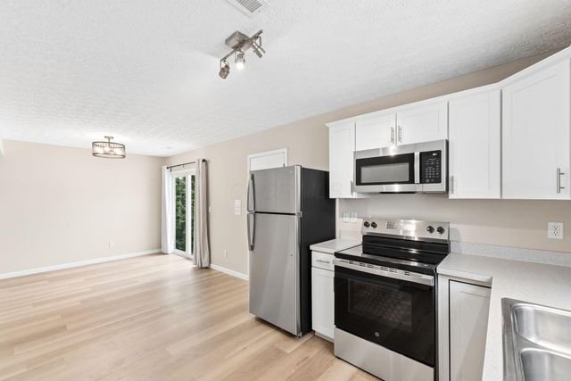 1377 Pansy Street, 203, Blacklick, OH 43004