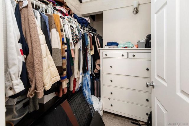 2544 Navarra Dr 4, Carlsbad, CA 92009