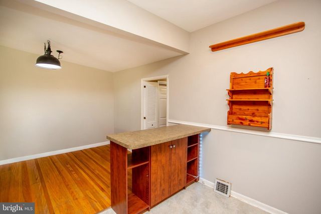 540 WANAMAKER RD, Jenkintown, PA 19046