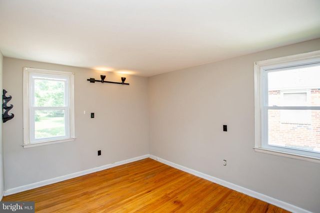 540 WANAMAKER RD, Jenkintown, PA 19046