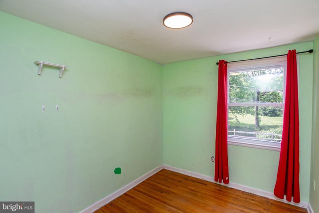 540 WANAMAKER RD, Jenkintown, PA 19046