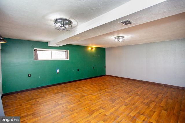540 WANAMAKER RD, Jenkintown, PA 19046