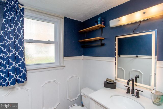 540 WANAMAKER RD, Jenkintown, PA 19046
