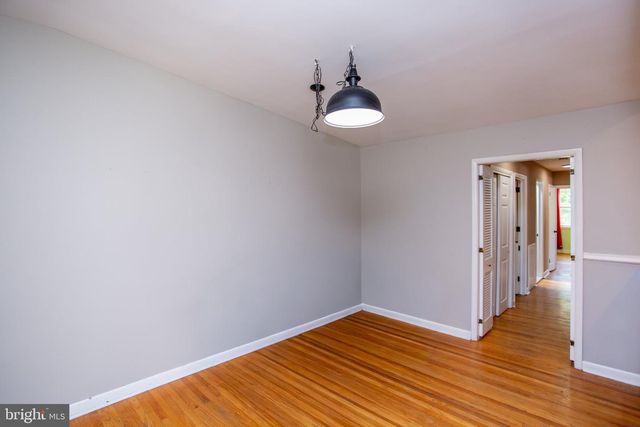 540 WANAMAKER RD, Jenkintown, PA 19046
