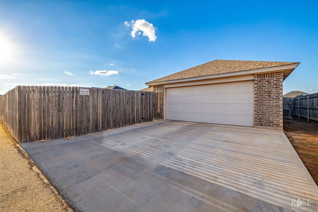 Image 32 of property listing at 5006 Scarlett Oak Lane, San Angelo, TX 76904
