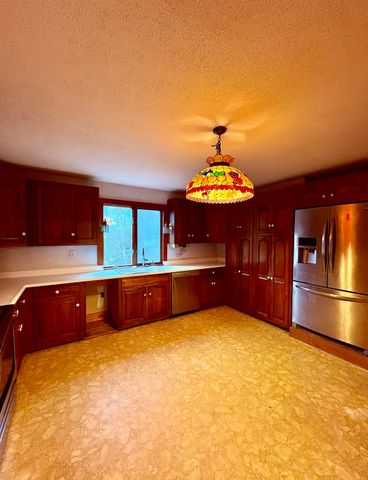 150 Swift Street, South Burlington, VT 05403